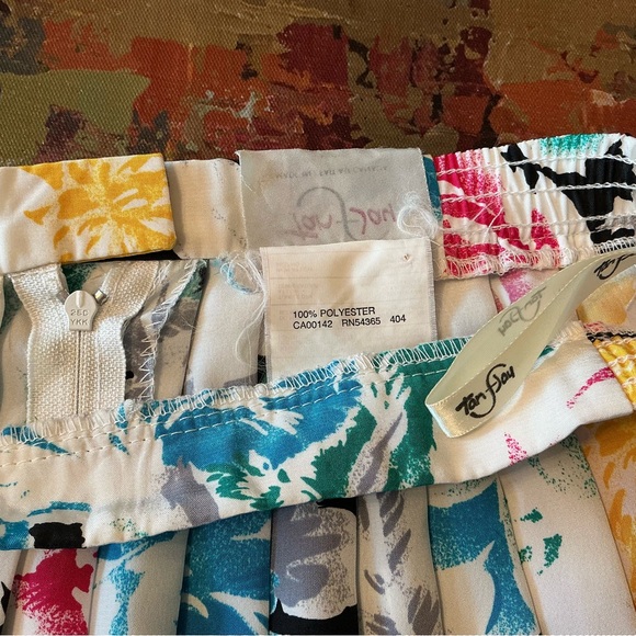 TAN JAY - VIintage Summer Print Pleated Skirt - Picture 8 of 11